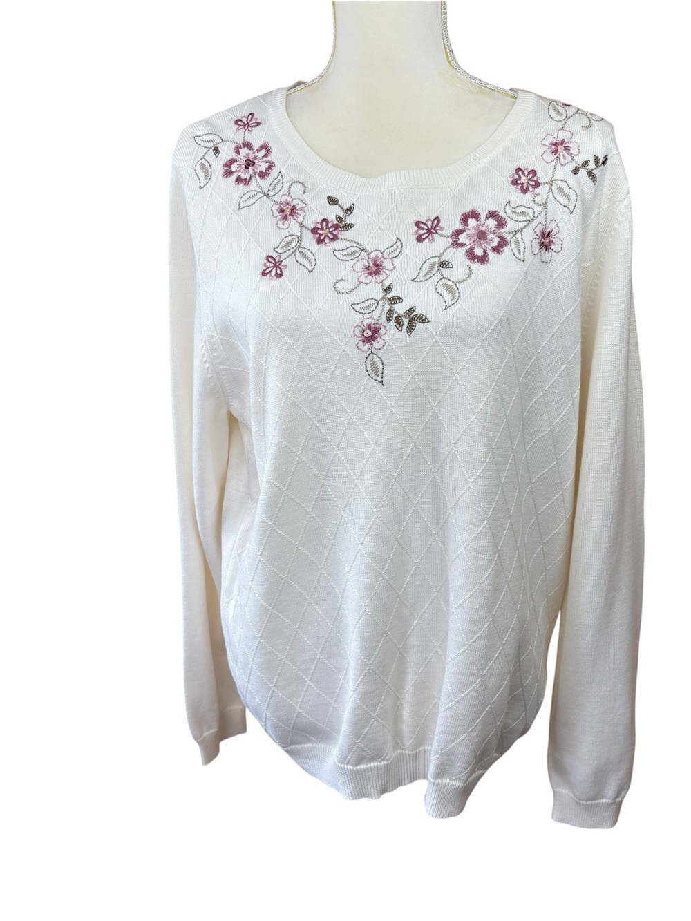 Alfred Dunner sweater, size XL, embroidered, cottage, fairy, floral, dressy